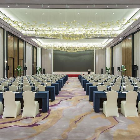 Crowne Plaza Yibin By Ihg Hotel Ngoại thất bức ảnh