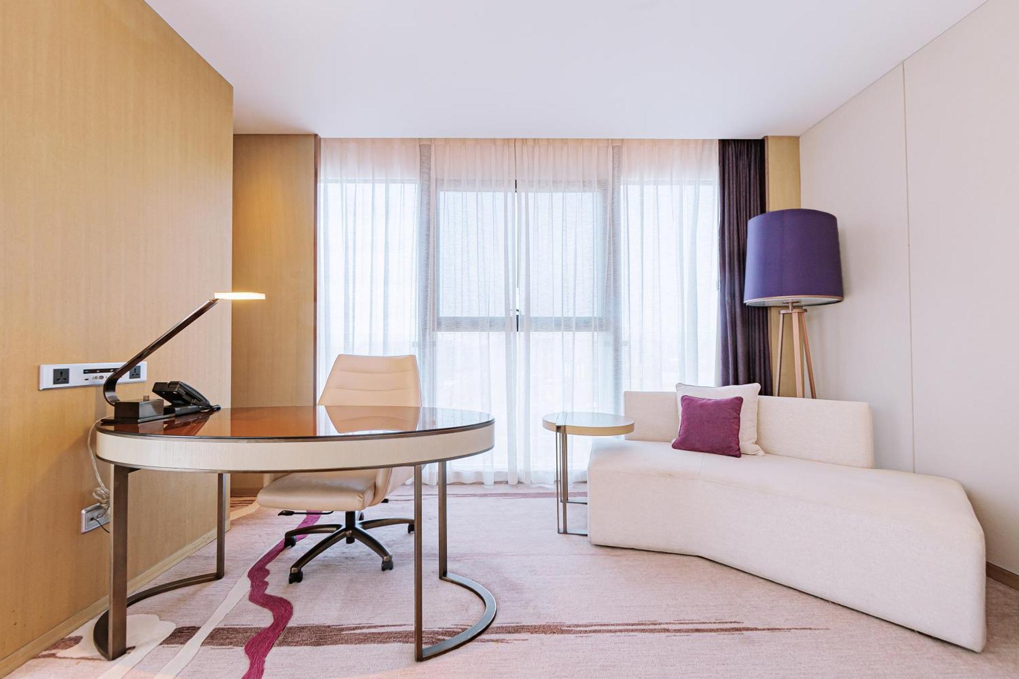 Crowne Plaza Yibin By Ihg Hotel Ngoại thất bức ảnh