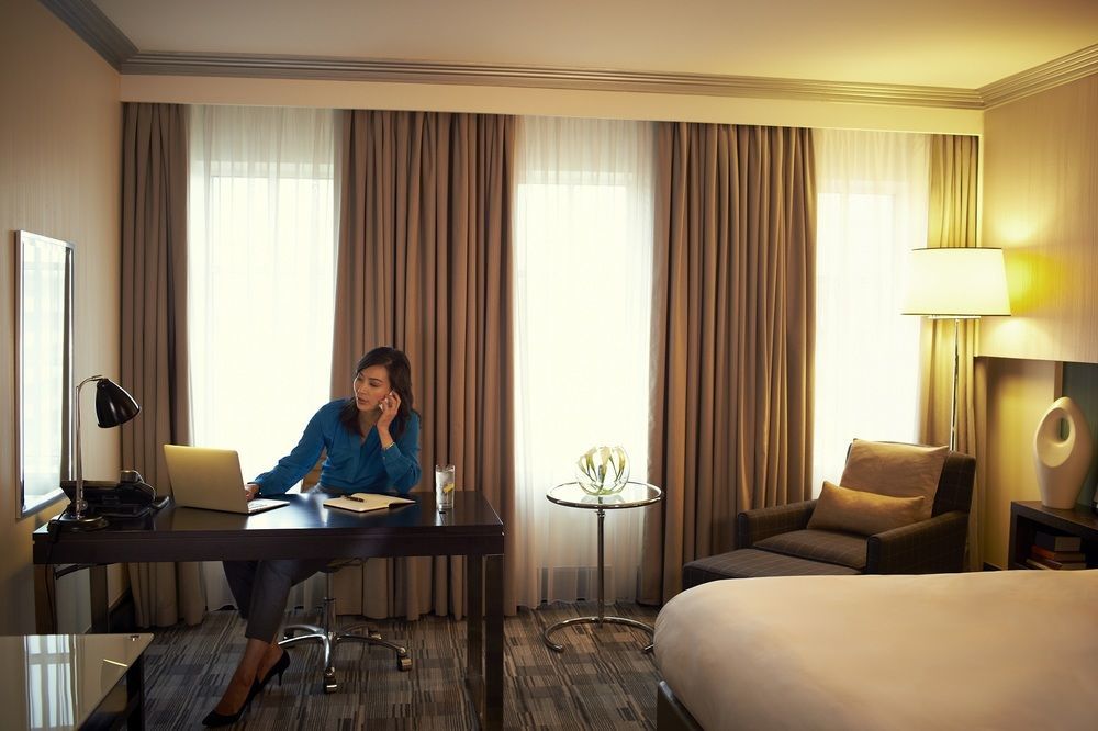 Crowne Plaza Yibin By Ihg Hotel Ngoại thất bức ảnh